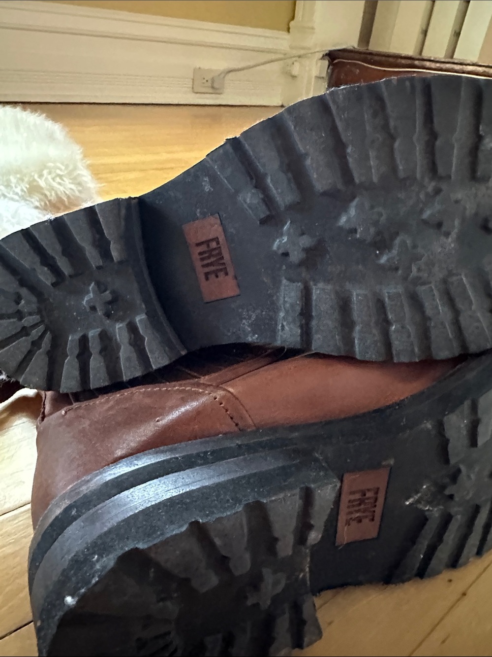 FRYE Brown Leather Chelsea Ankle Boots - Picture 5 of 5